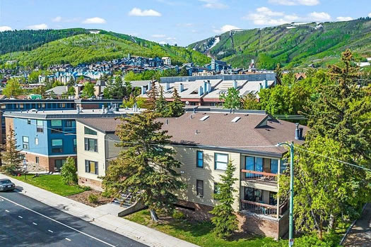 Ski Team Condos